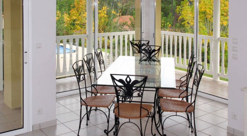 Photo of Eden Parc Golf de l'Ardilouse V8I Holiday Home 3