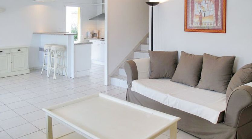 Photo of Eden Parc Golf de l'Ardilouse V8I Holiday Home 3