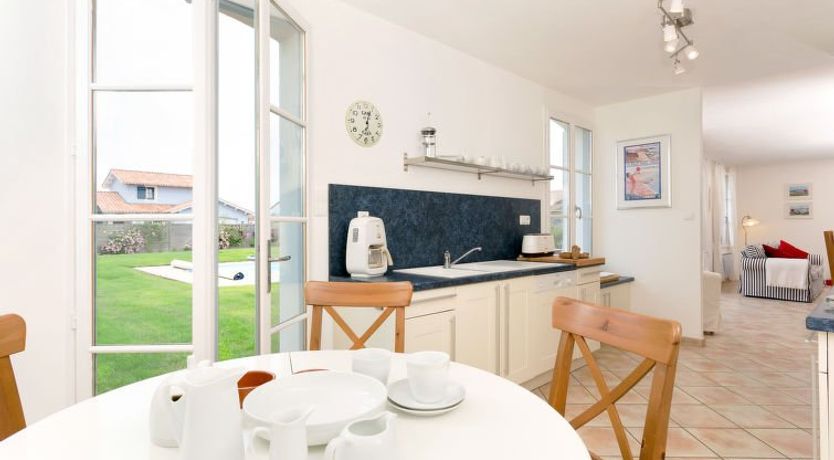 Photo of Le Domaine de Fontenelles Holiday Home 7