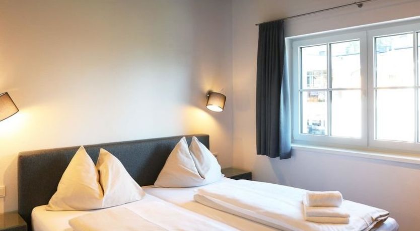 Photo of Superior # 221 für bis 4 Personen Apartment 15