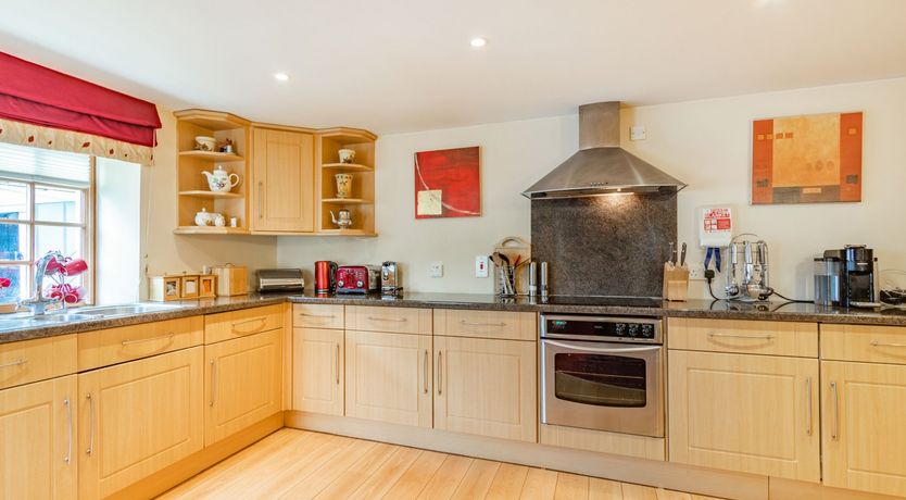 Photo of Dunstaffnage Cottage