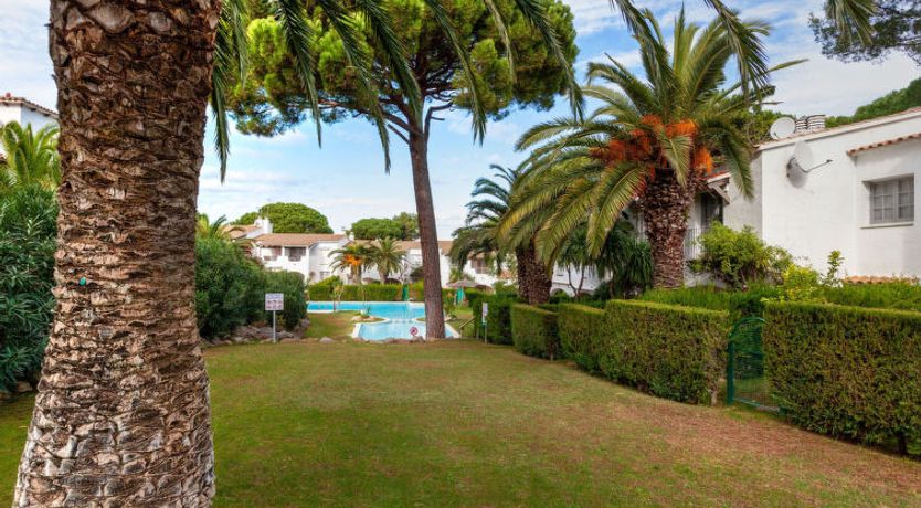 Photo of Villa Blanca Feliu Villa 2