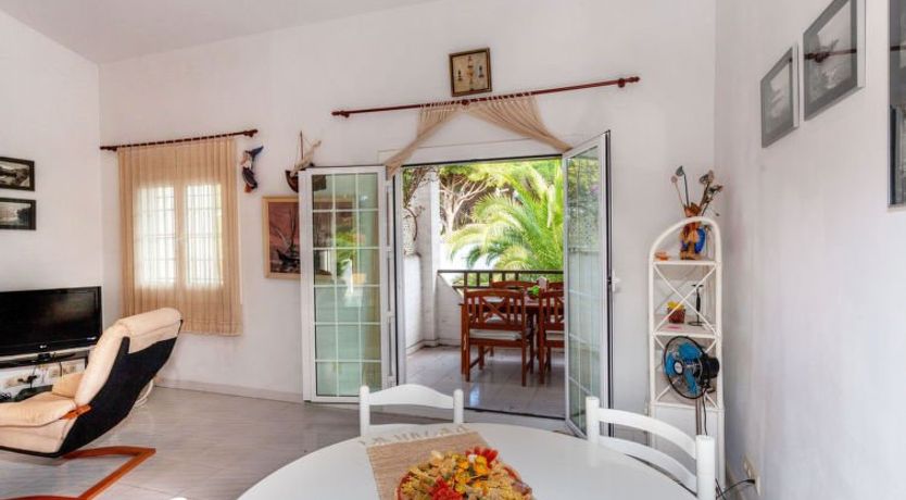 Photo of Villa Blanca Feliu Villa 2