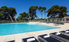 Photo of Provence Country Club Prestige (LSS210) Apartment 5