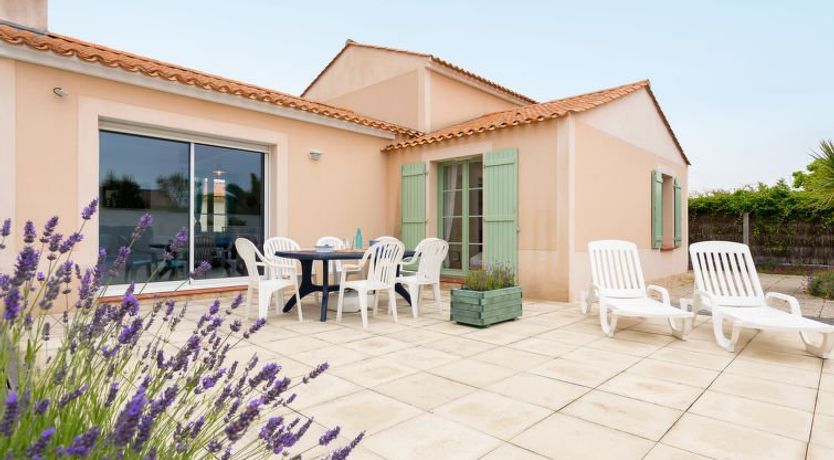 Photo of Domaine de Vertmarines Holiday Home 3