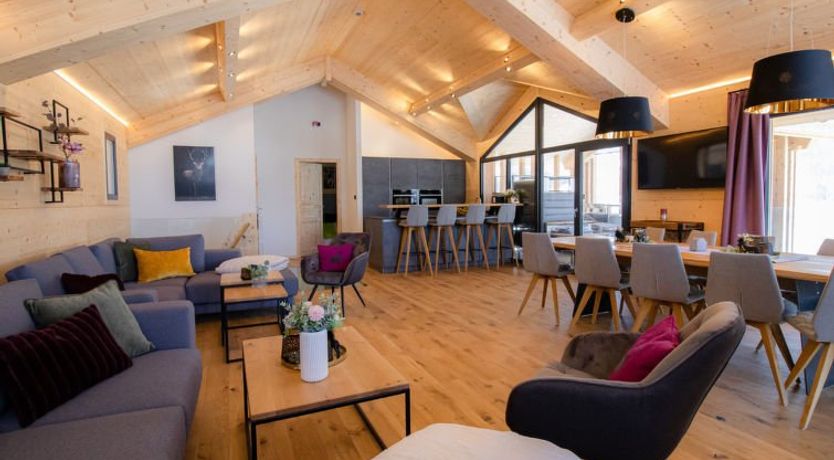 Photo of Premium mit 5 Schlafzimmern, Sauna &Pool Apartment 14