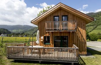Chalet mit 2 Schlafzimmern & IR-Sauna Holiday Home 10 Holiday Home