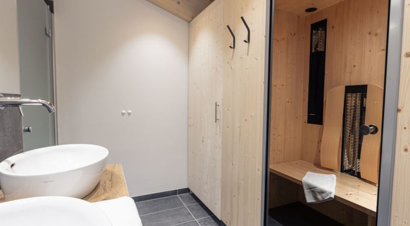 Photo of Superior mit 3 Schlafzimmern & IR-Sauna Apartment 2