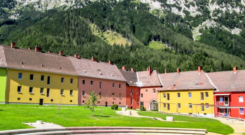 Photo of für bis zu 4 Personen mit IR-Sauna Apartment 29