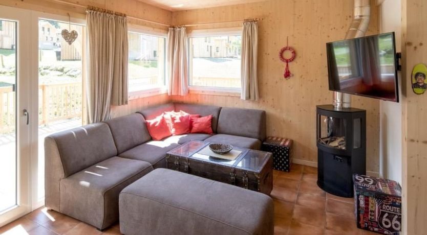 Photo of Chalet 4 Schlafzimmern, Sauna & SwimSPA Holiday Home 17