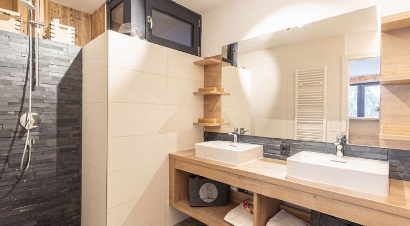 Photo of Superior # 03 Sauna&Sprudelwanne innen Apartment 4