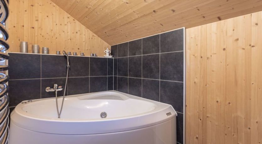 Photo of Superior #43 mit Sprudelwanne Holiday Home 3