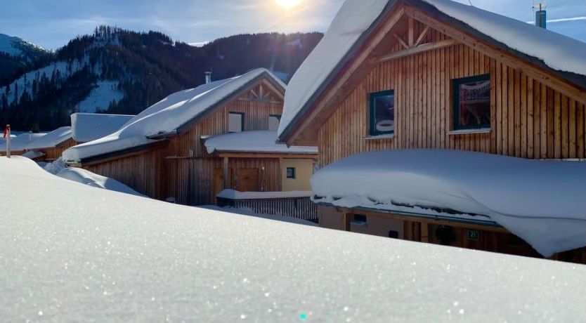 Photo of Superior #43 mit Sprudelwanne Holiday Home 3