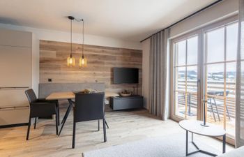 Suite Feldalphorn mit Sauna Apartment 2 Holiday Home