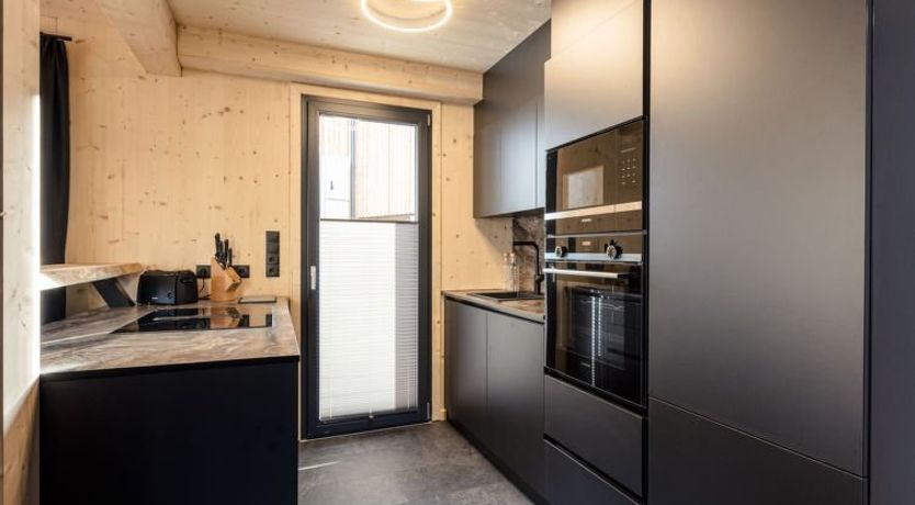 Photo of mit 4 Schlafzimmern mit Sauna & Kamin Apartment 3