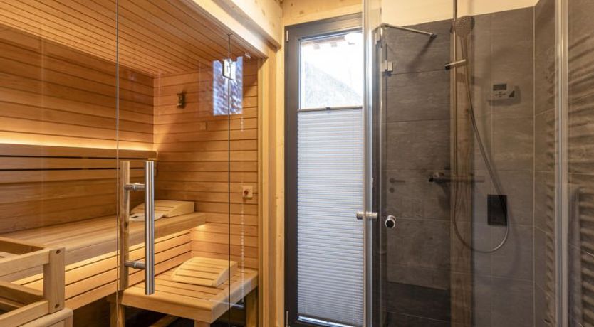 Photo of mit 4 Schlafzimmern mit Sauna & Kamin Apartment 3