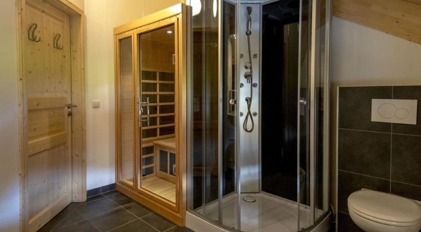 Photo of mit 4 SZ,Sauna o.IR-Sauna+Sprudelbad Holiday Home 23