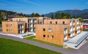 Photo of mit 2 Schlafzimmern & Saunabereich Apartment 8