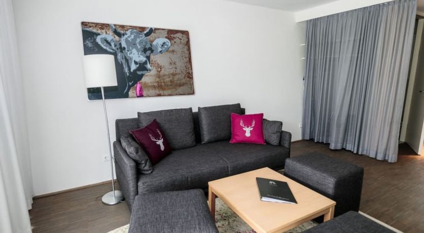 Photo of mit 2 Schlafzimmern & Saunabereich Apartment 8