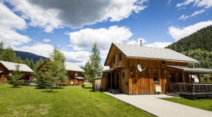Photo of # 140 mit 4 Schlafzimmern & Sauna Apartment 7