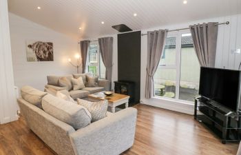 Lodge 4 - Glendoig Holiday Cottage