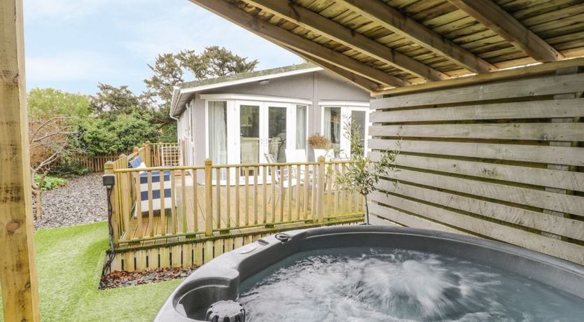 Photo of Orchard Lodge