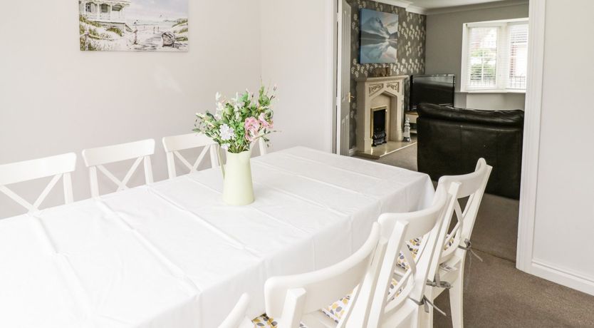 Photo of Grapevine House