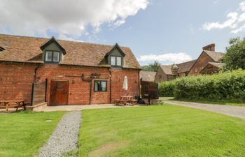 Betty's Barn Holiday Cottage