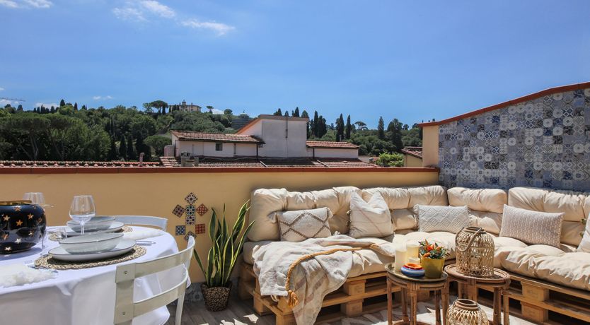 Photo of Aria to a Bird