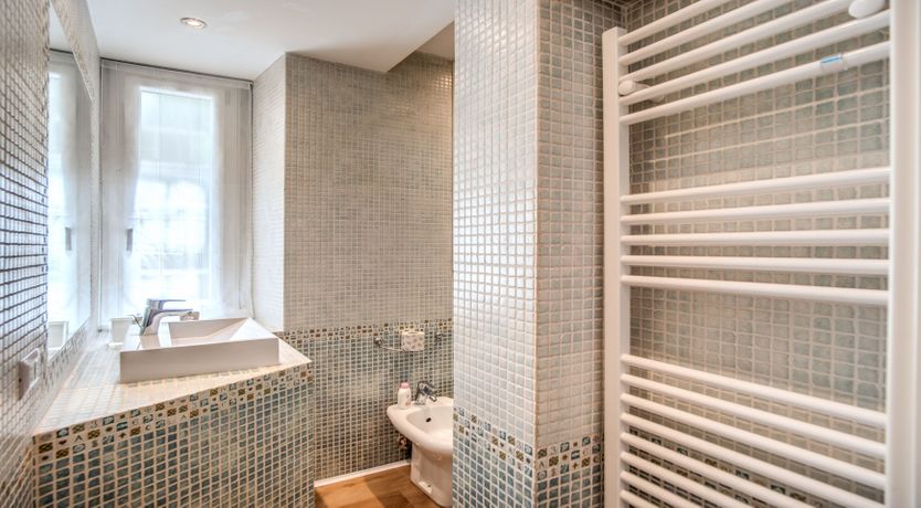 Photo of The Modern Historian