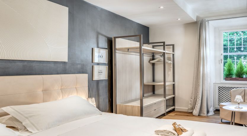 Photo of The Modern Historian