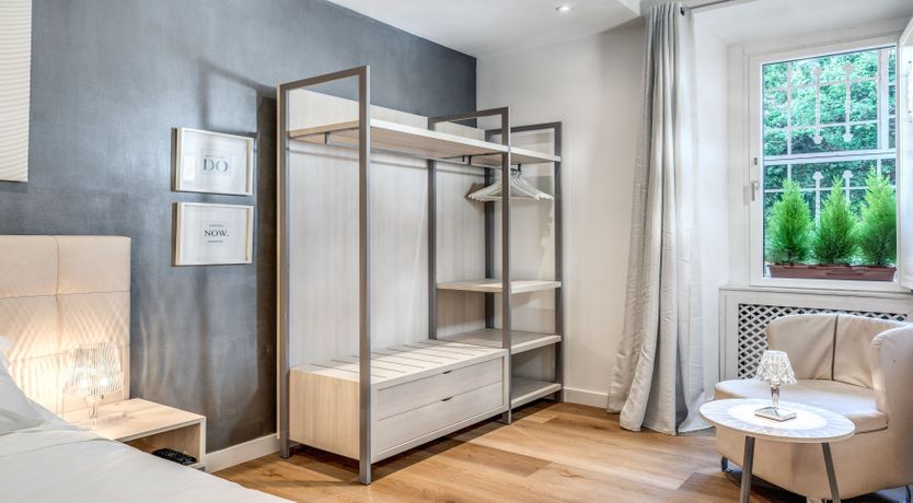 Photo of The Modern Historian