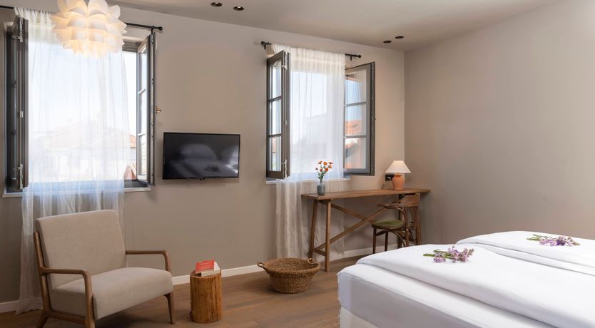 Photo of White Anthurium