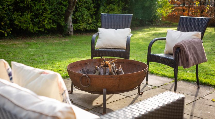 Photo of Head in the Flowers