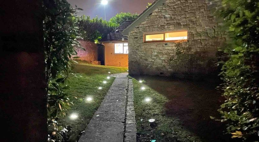 Photo of Head in the Flowers