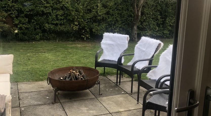 Photo of Head in the Flowers