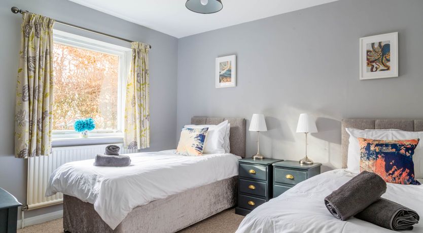 Photo of Head in the Flowers