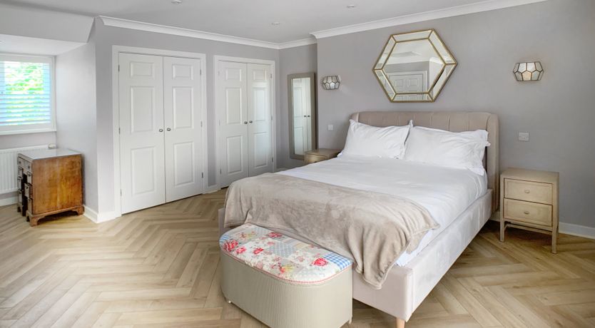 Photo of Stately in Surrey