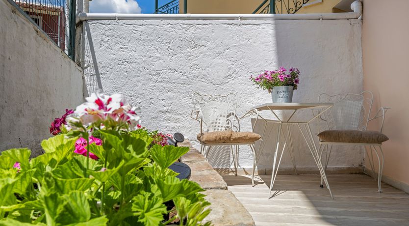 Photo of Blushing Garden