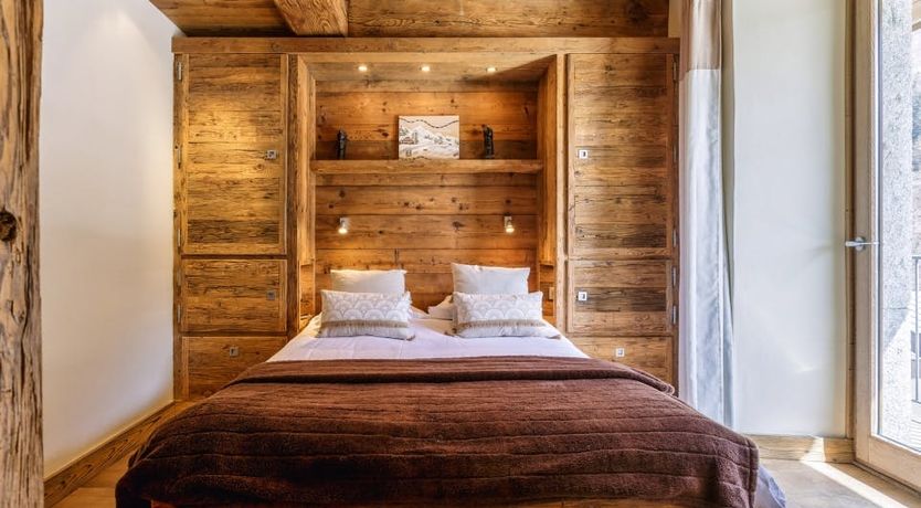 Photo of Golden Mountain