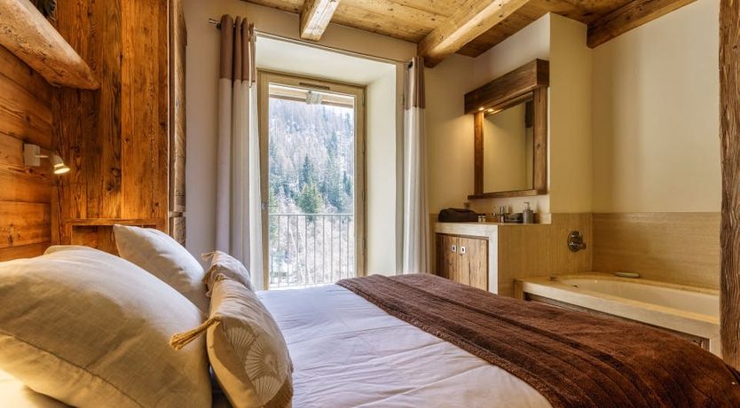 Photo of Golden Mountain