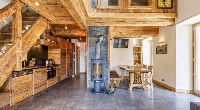 Photo of Golden Mountain