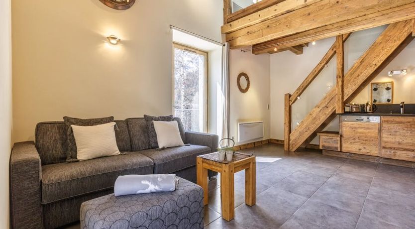 Photo of Golden Mountain