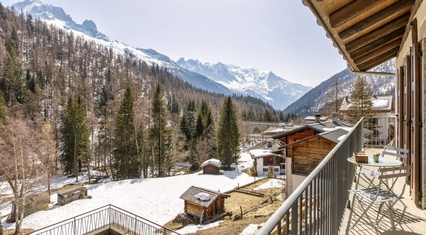 Photo of Golden Mountain