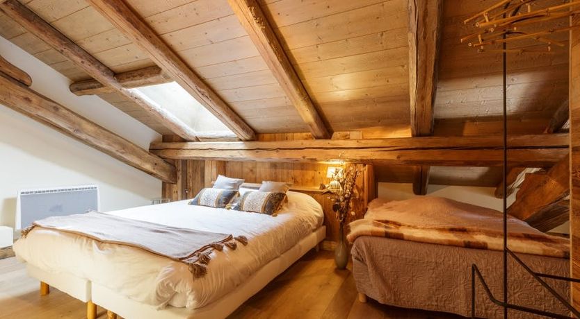 Photo of Golden Mountain