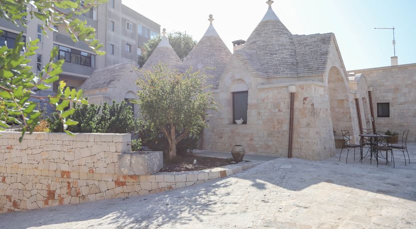 Photo of Bone-White Stone