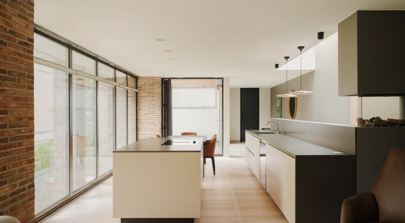 Photo of Kiss by the Window