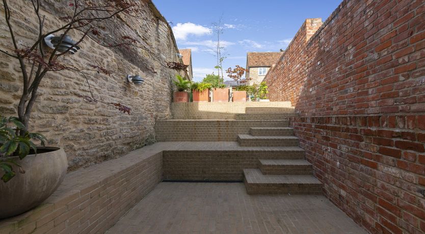 Photo of A Royal Flush