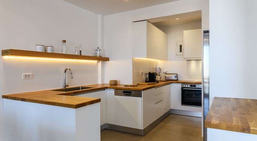 Photo of Apollo's Walls