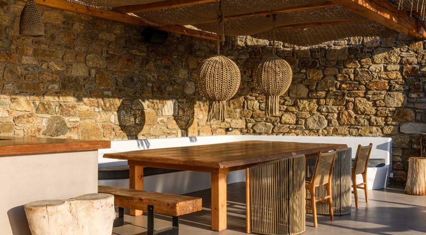 Photo of Apollo's Walls